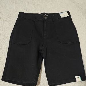 Arizona Girl's Black Knee-Length Shorts